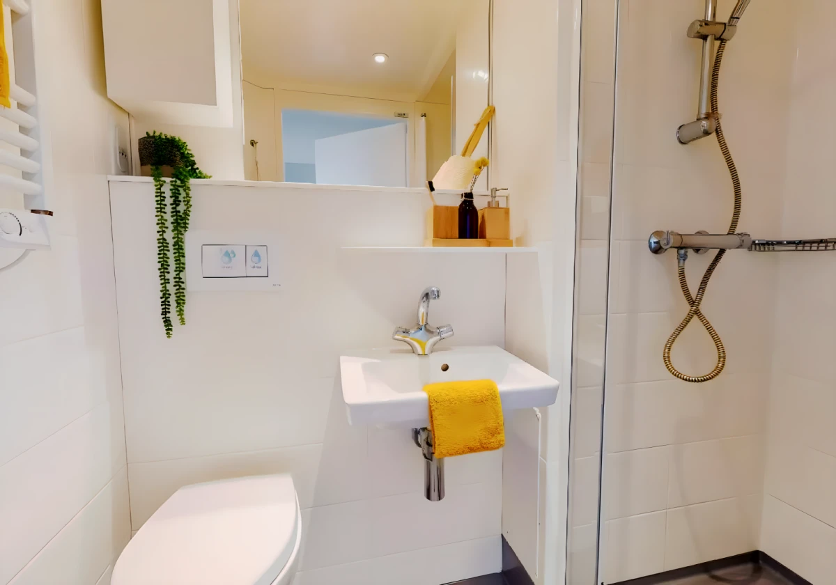 Property resident preview 4