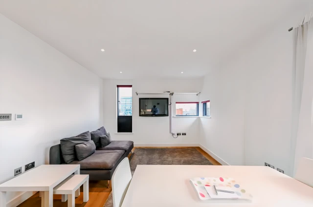 1 Bedroom 1 Bathroom