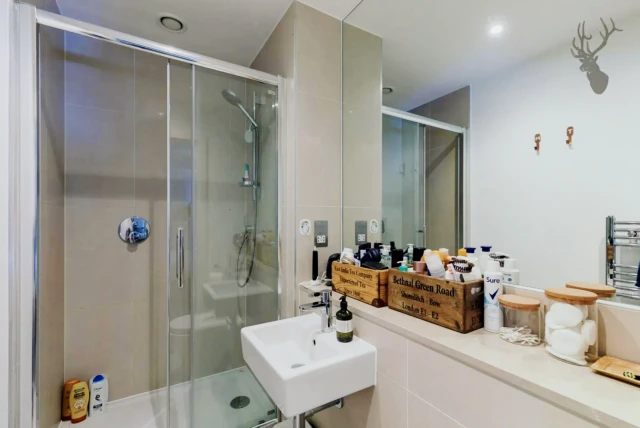 2 Bedroom 2 Bathroom