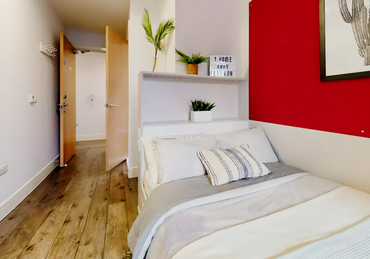 Property resident preview 4