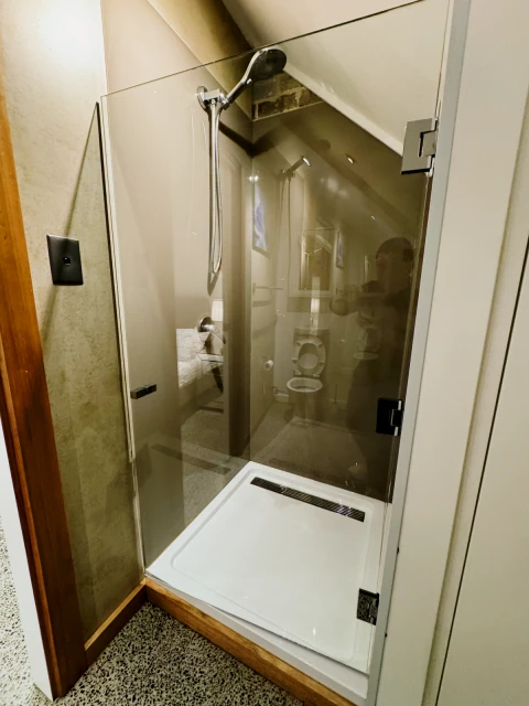 4 bed 3 bath