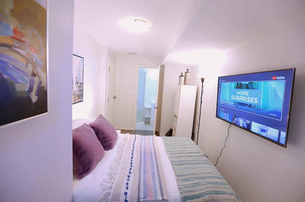 Master Room & Ensuite Bath (Basement)