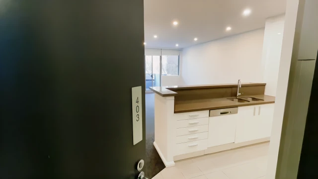 2 bed 2 bath*403