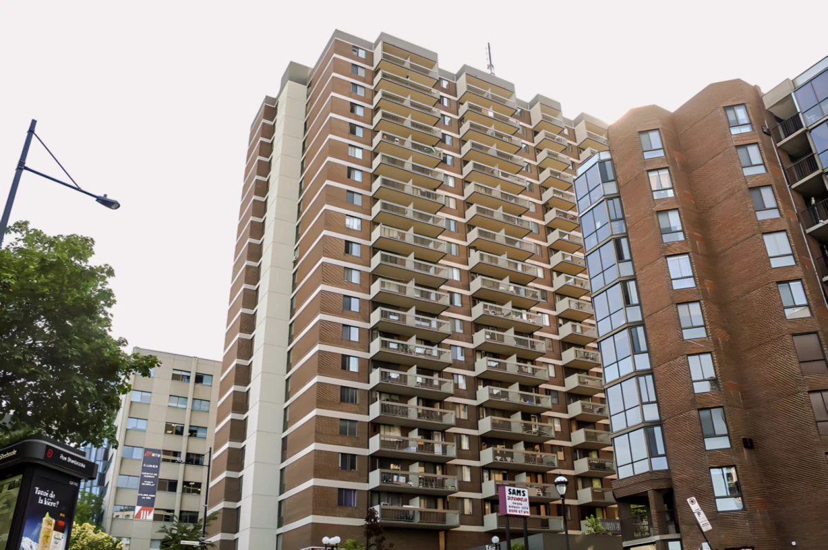 1025 Sherbrooke