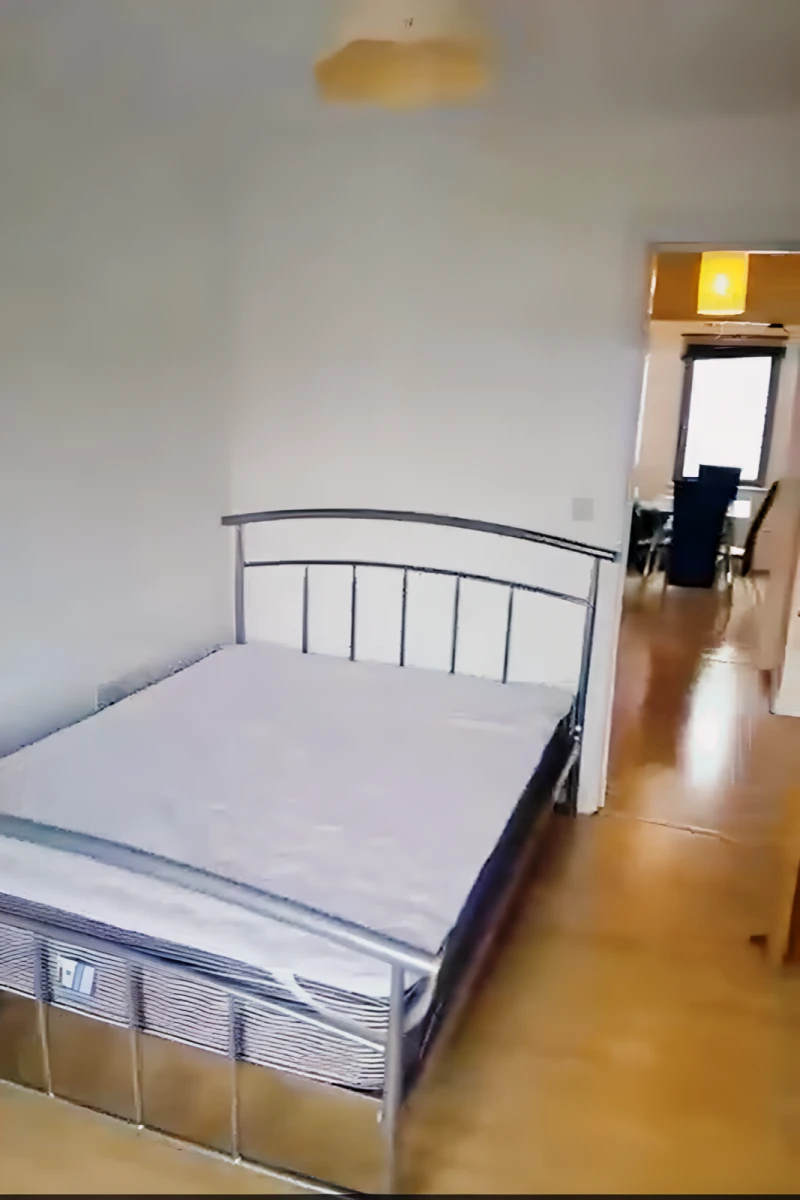 2 bedrooms 2 bathrooms