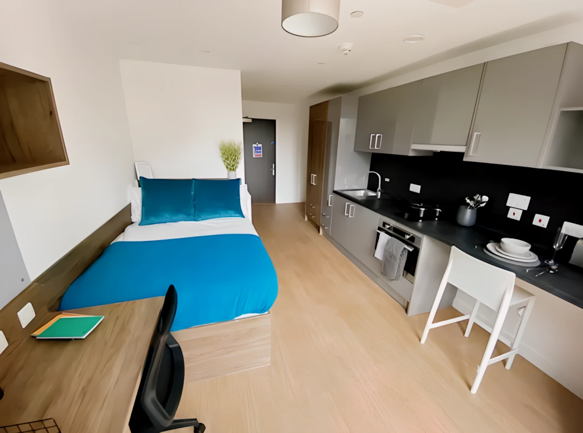 Property resident preview 6