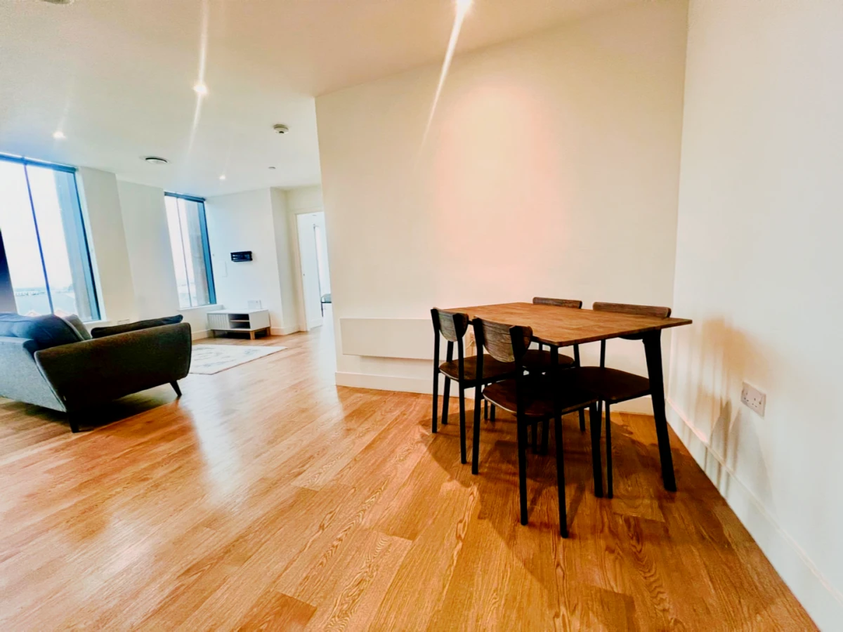 2 bedrooms 1 bathroom