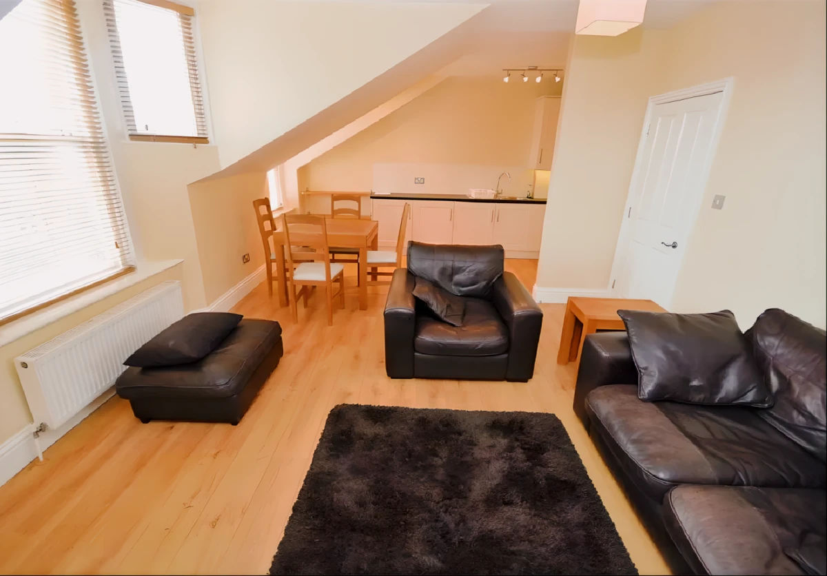 2 Bed 1 Bath