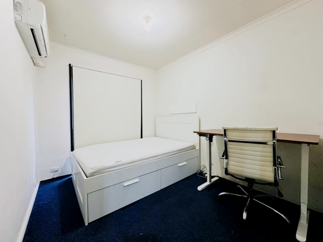 4 Bedroom