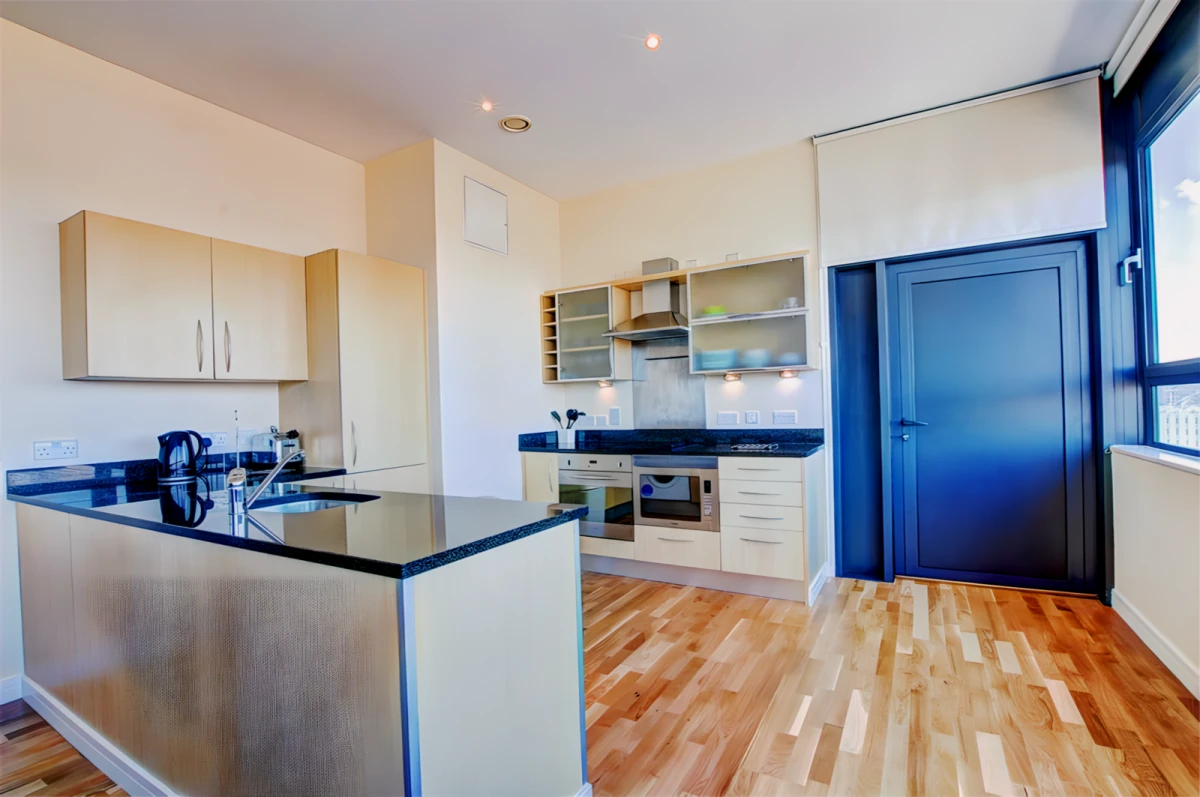 3 bedrooms 2 bathrooms