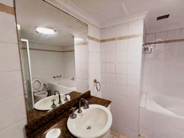 3 bed 2 bath*50
