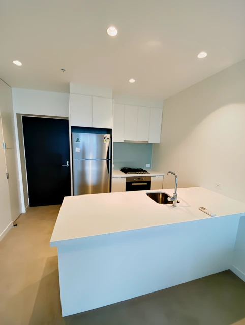 2 Bed 2 Bath 1C