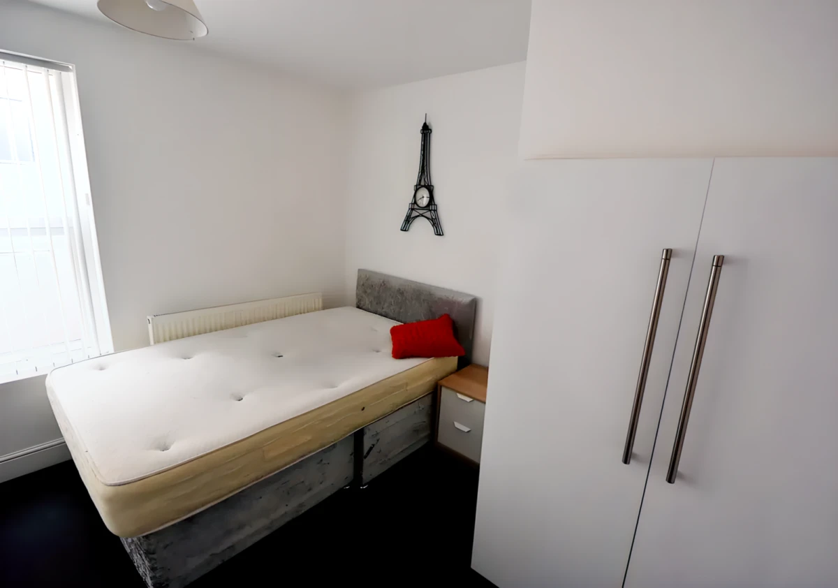 Property resident preview 7