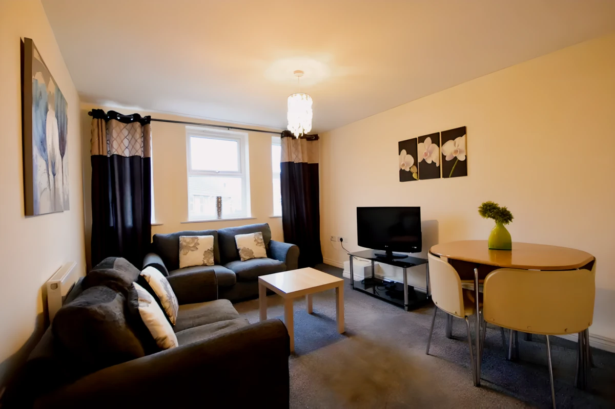 2 Bedrooms 2 bathrooms