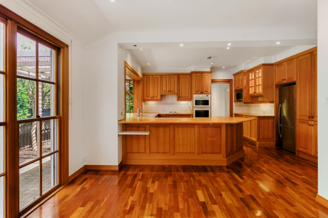 4 Bed, 2 Bath