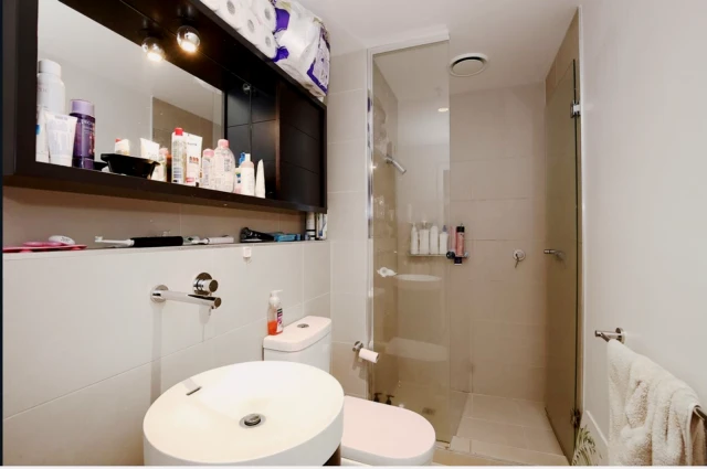 1 Bed, 1 Bath