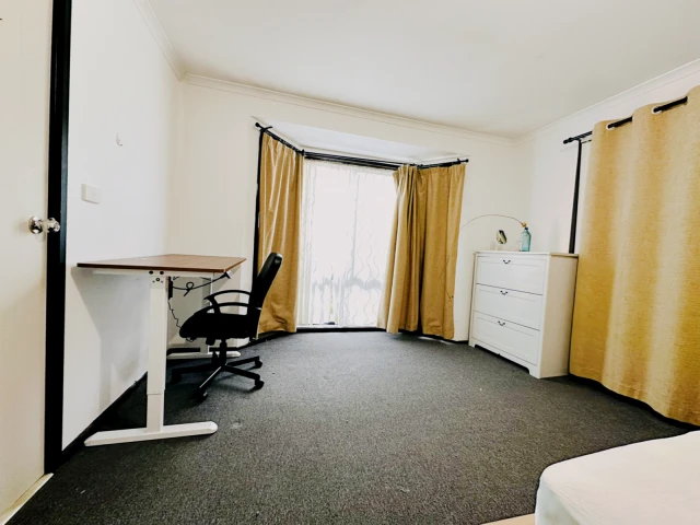 4 Bedroom