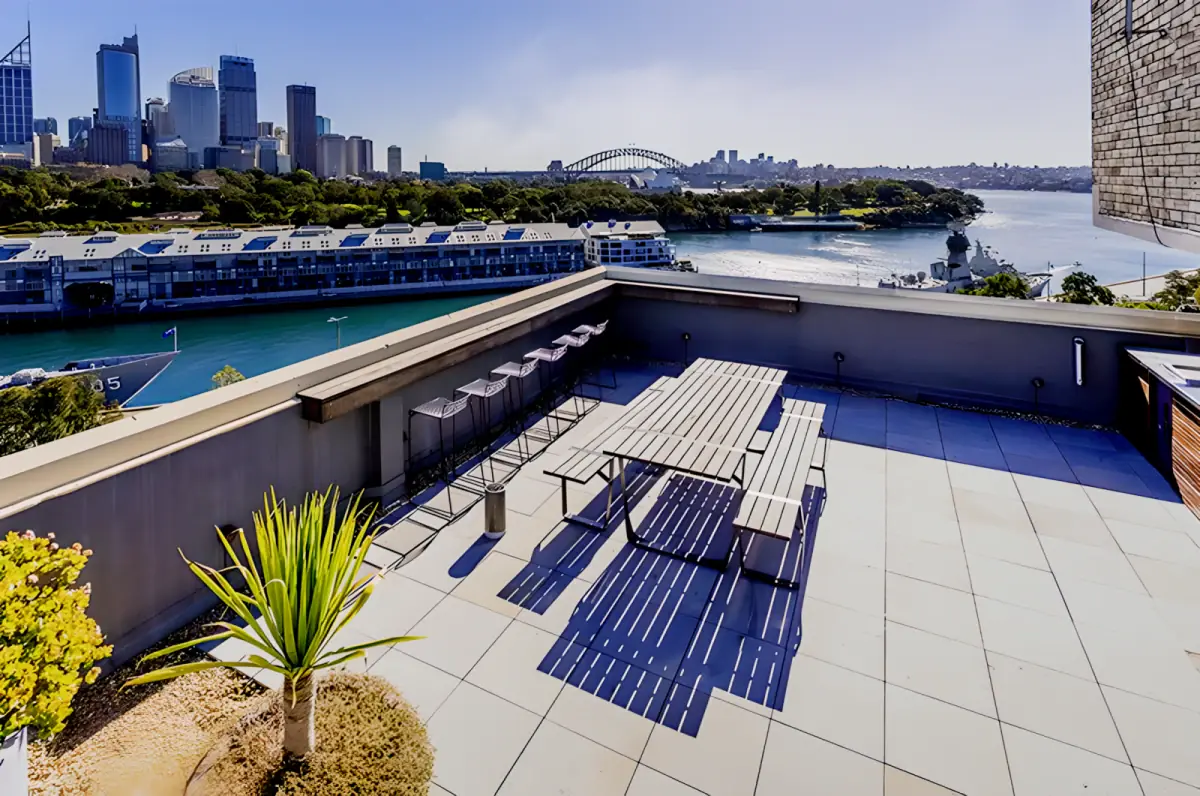 Outdoor Features