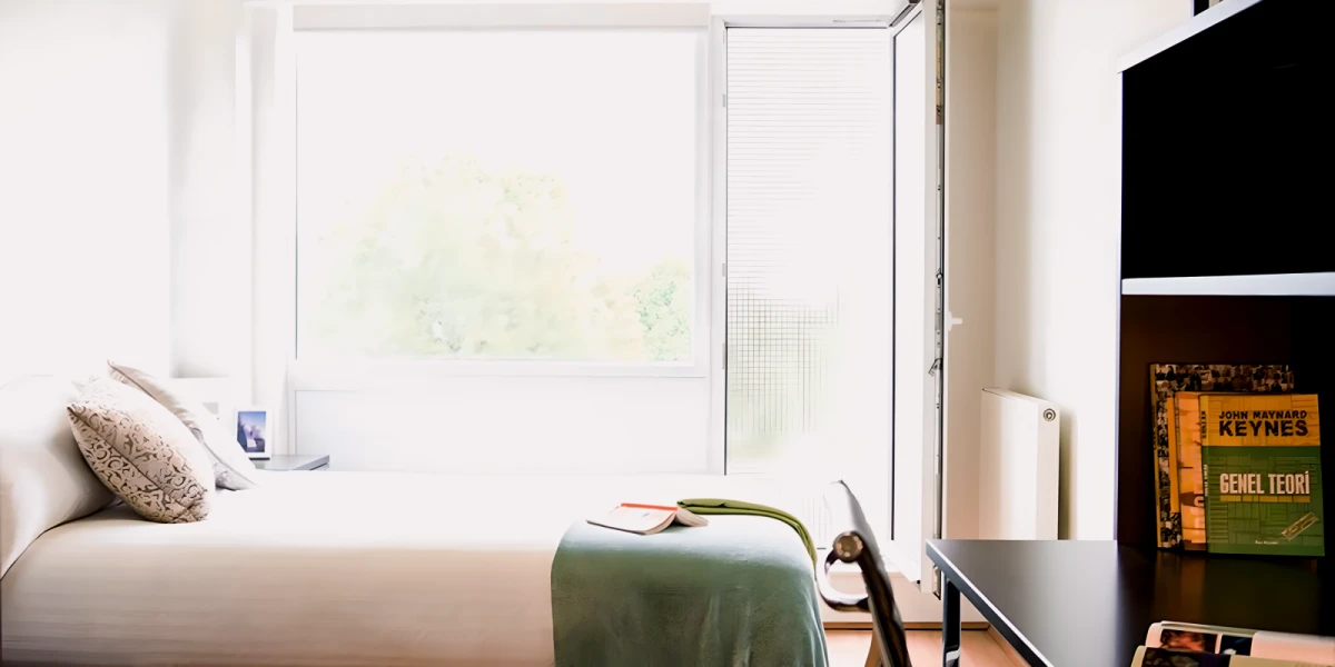 Studio Rooms view 1