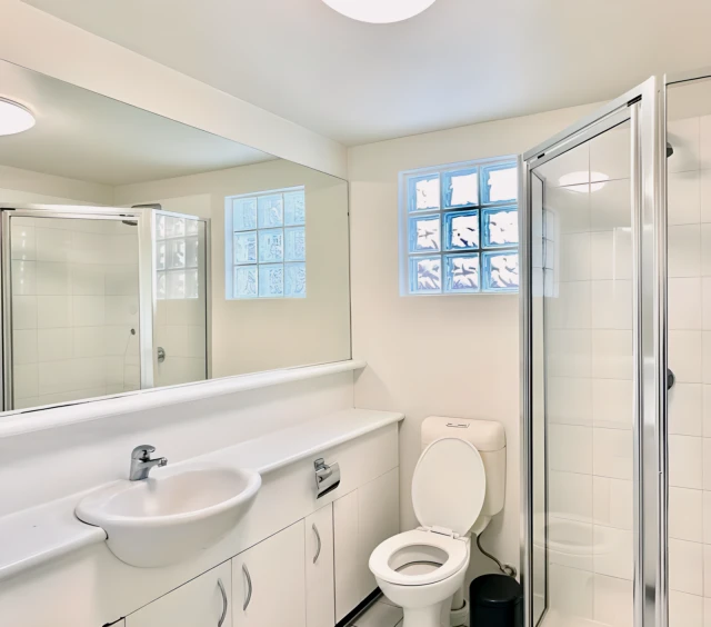 2 bedroom 1 bathroom