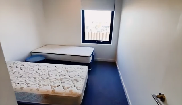 2 Bedroom
