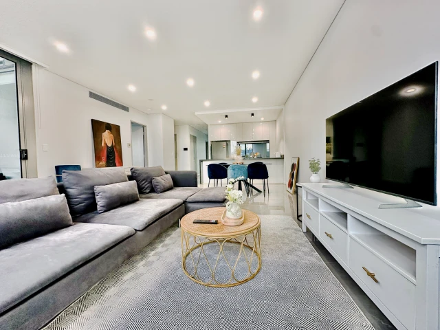 3 bed 2 bath