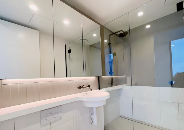 2 Bedroom