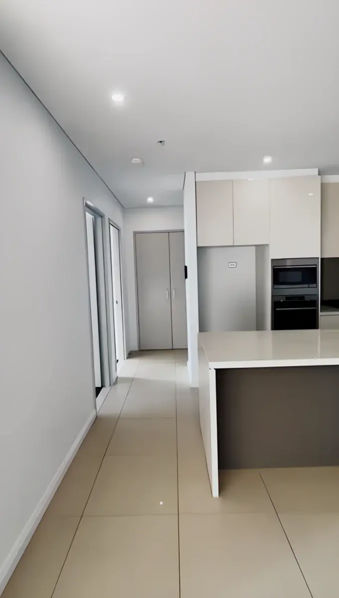 3 Rooms view 4