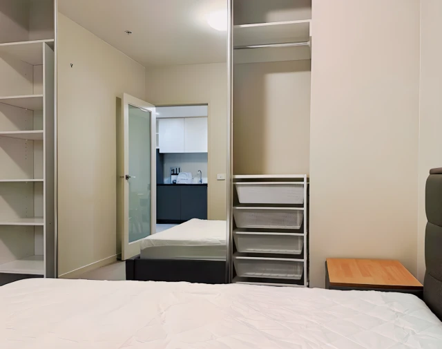 1507/568 Collins St