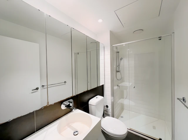 2 Bedroom