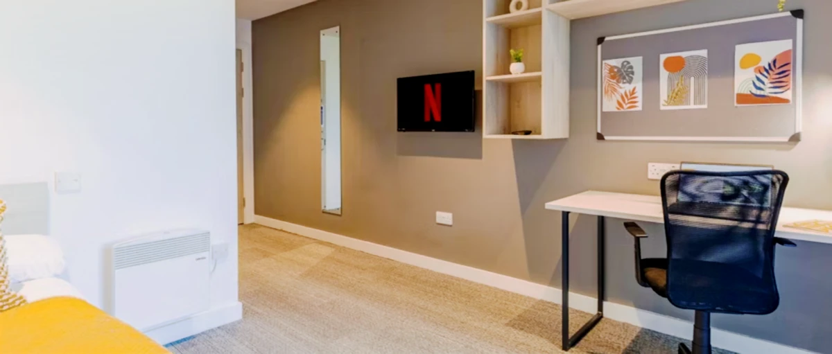 Ensuite Accessible