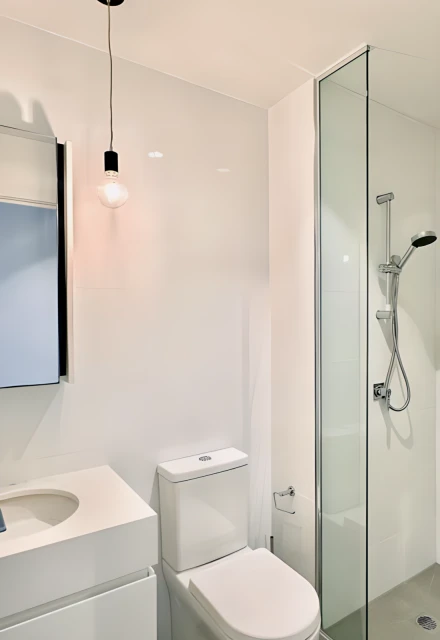 2 bedroom 1 bathroom