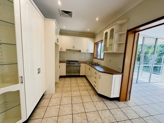 Property resident preview 6