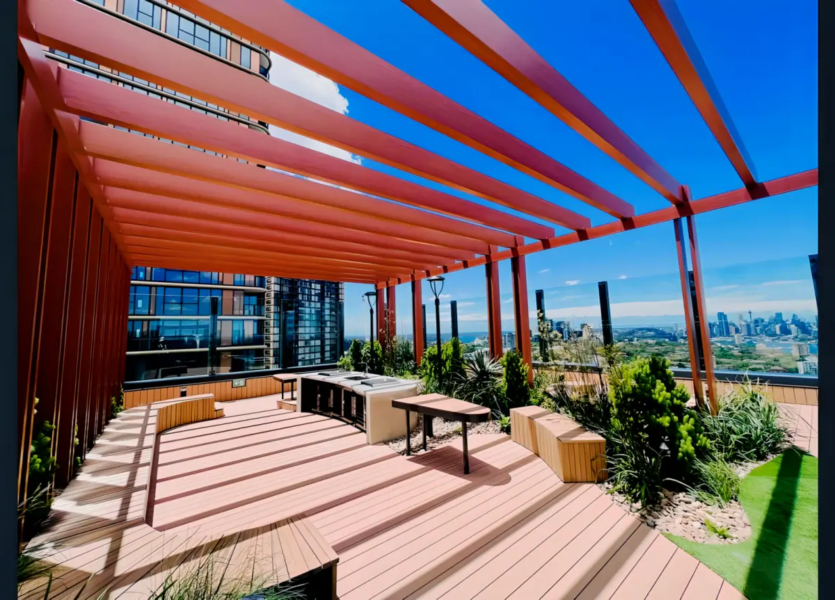 Outdoor Features