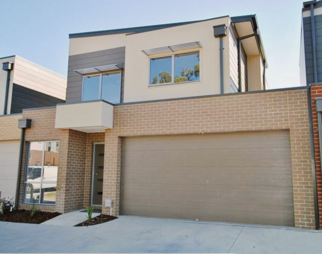 27 Sanctuary Drive, Carrum Downs