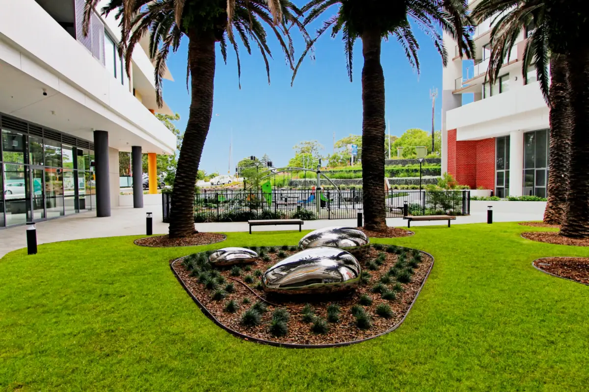 Outdoor Features