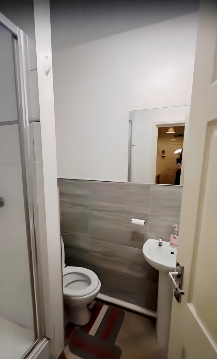 Shared Flat (bed room)