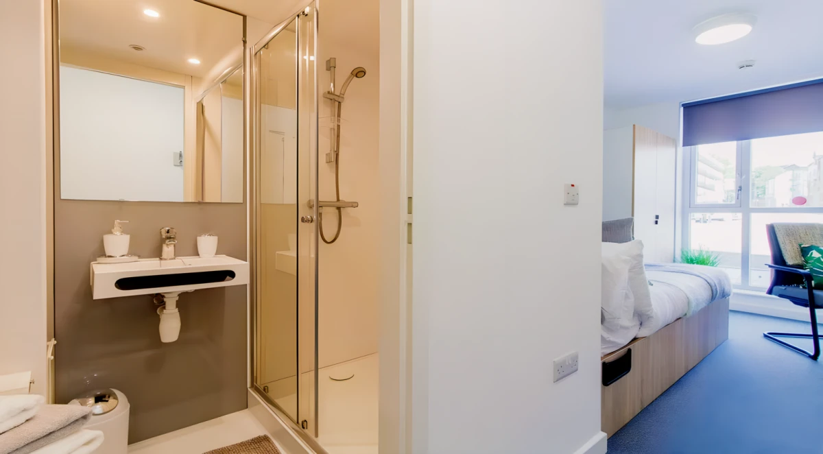 Standard Ensuite