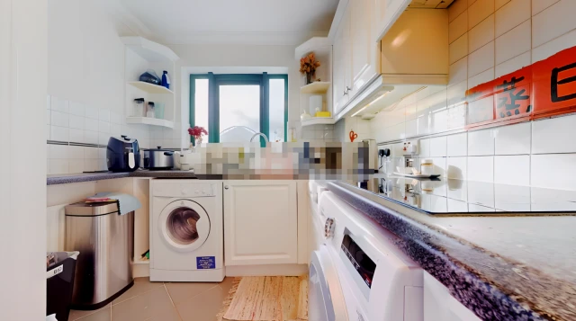 1 Bedroom 1 Bathroom