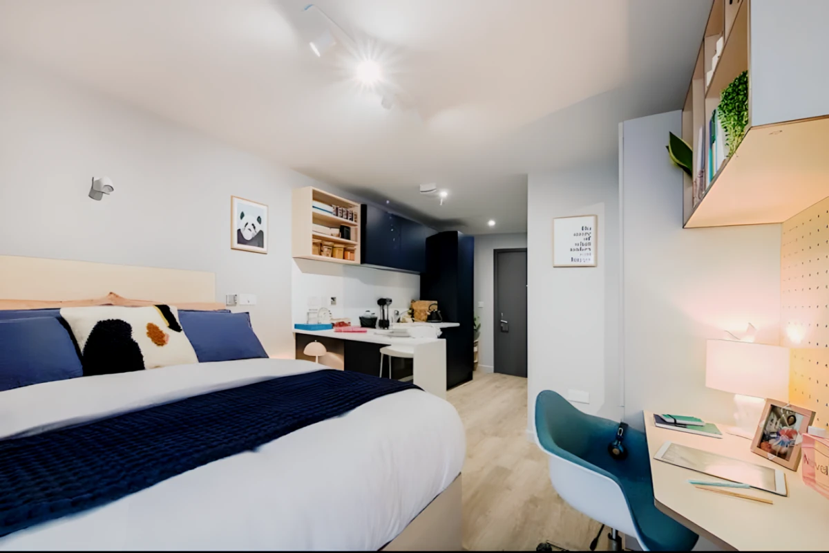 Ensuite Rooms view 3