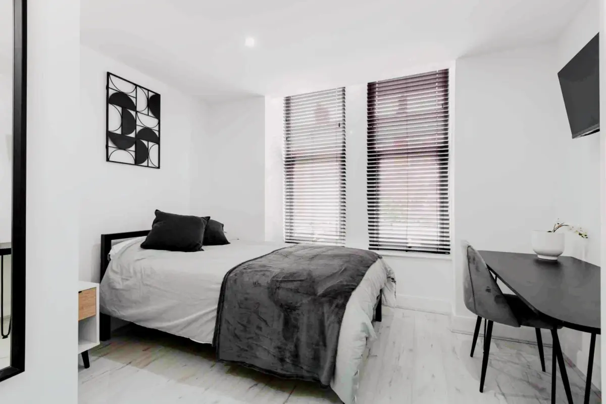 Property resident preview 7