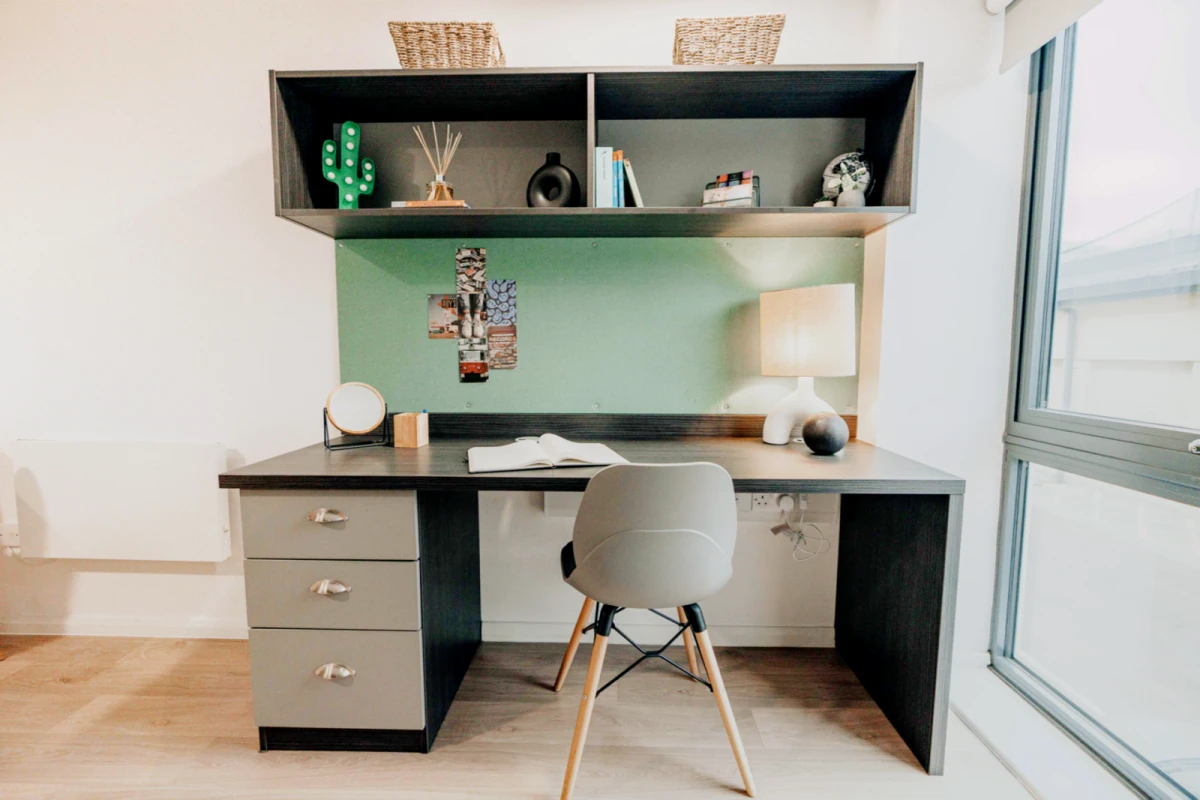 Bronze Studio