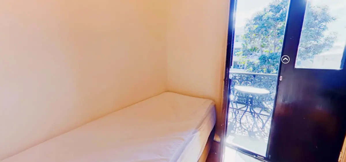 Room 5
