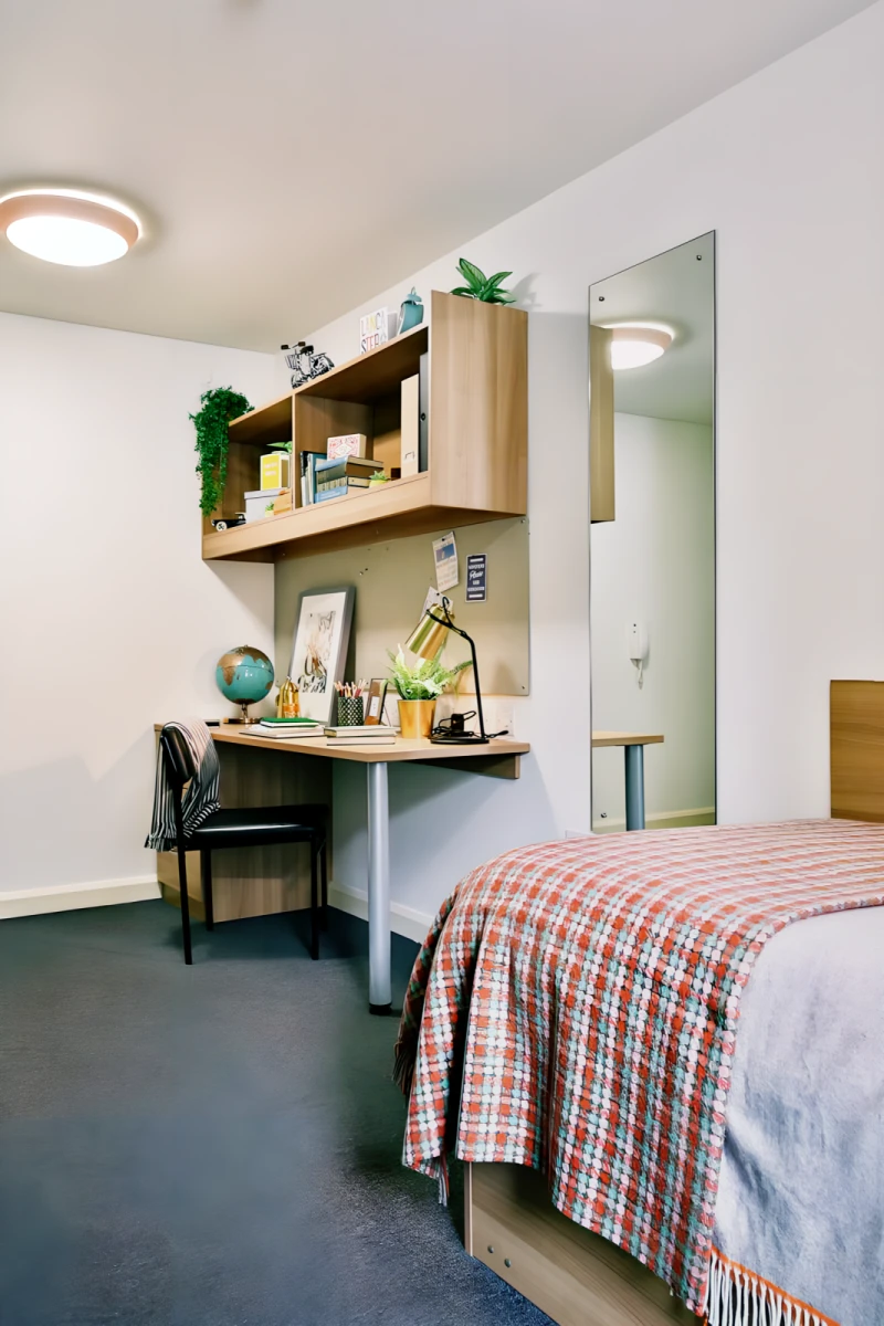 Studio Rooms view 1
