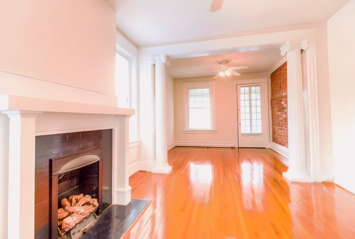 2 Bedroom/ 1 Bathroom