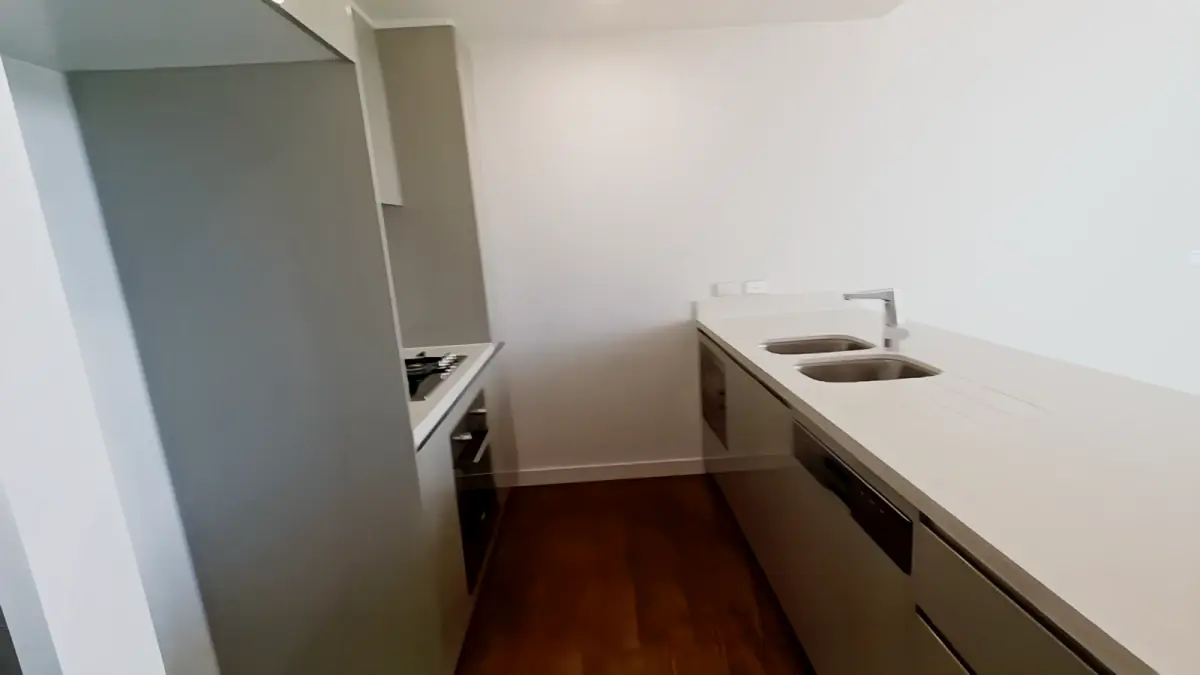 2 bed 2 bath*705