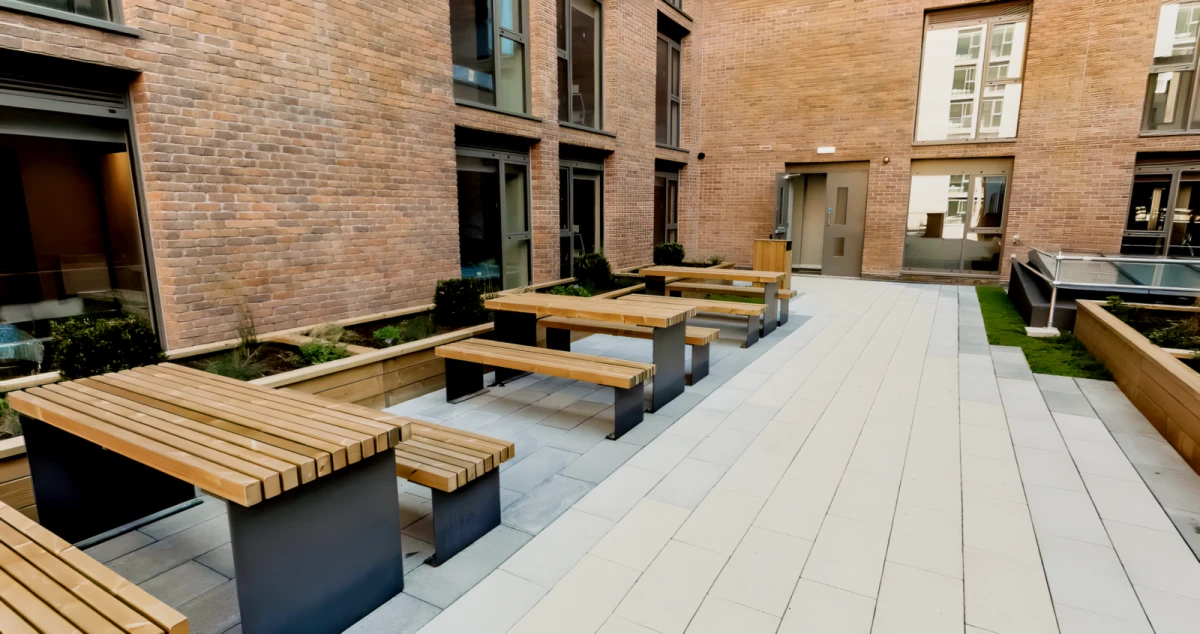 Outdoor Features