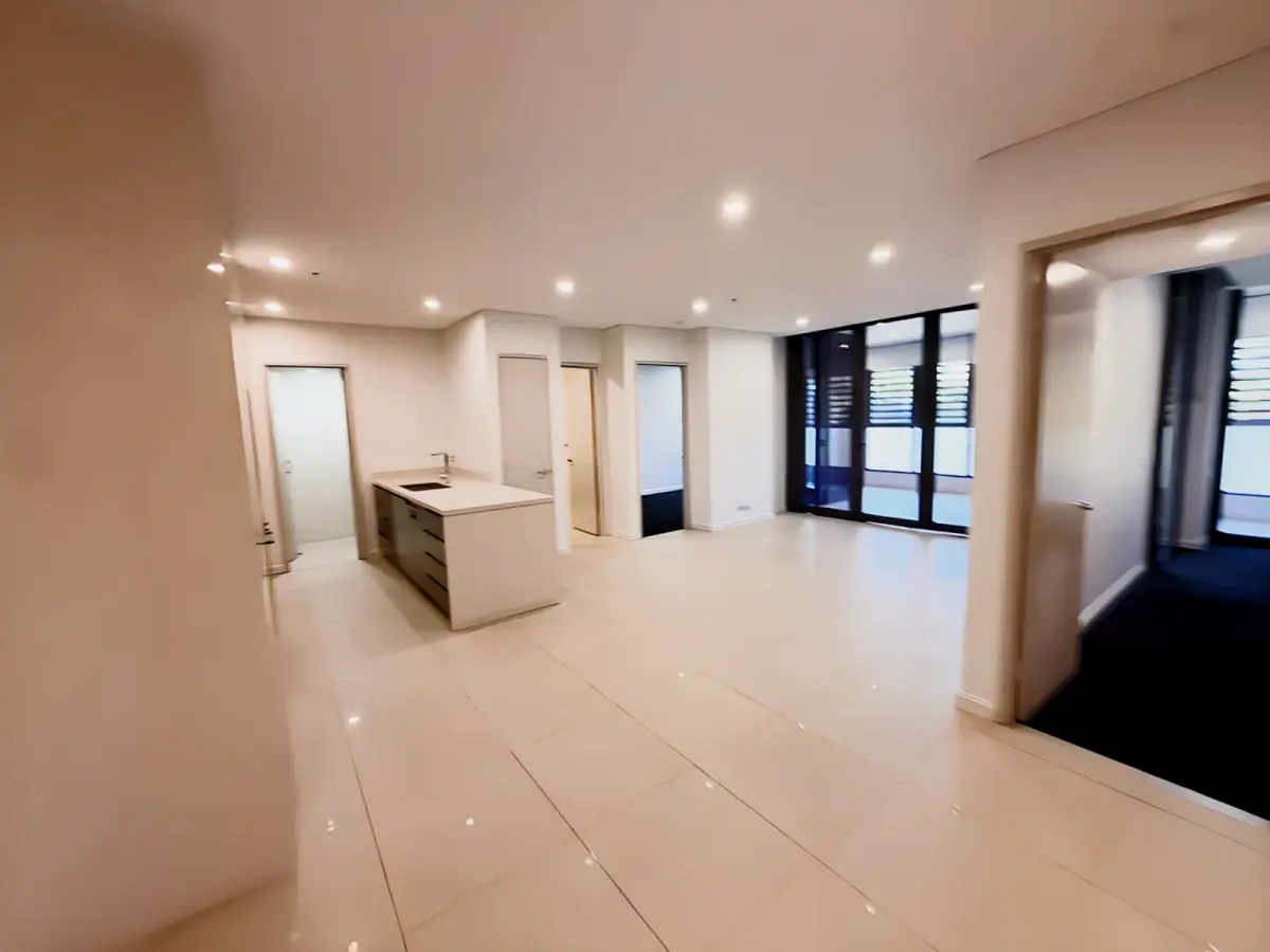 2 Rooms view 2