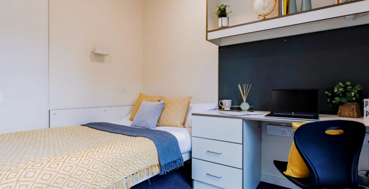 Standard Ensuite