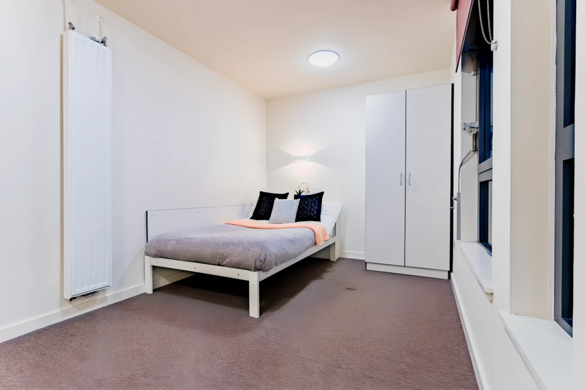 Deluxe Ensuite